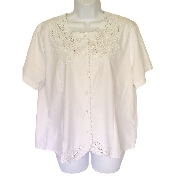 Anthony Richards Womens Blouse 16P Vintage White Lace Cutout Button Front Short - Picture 2 of 7